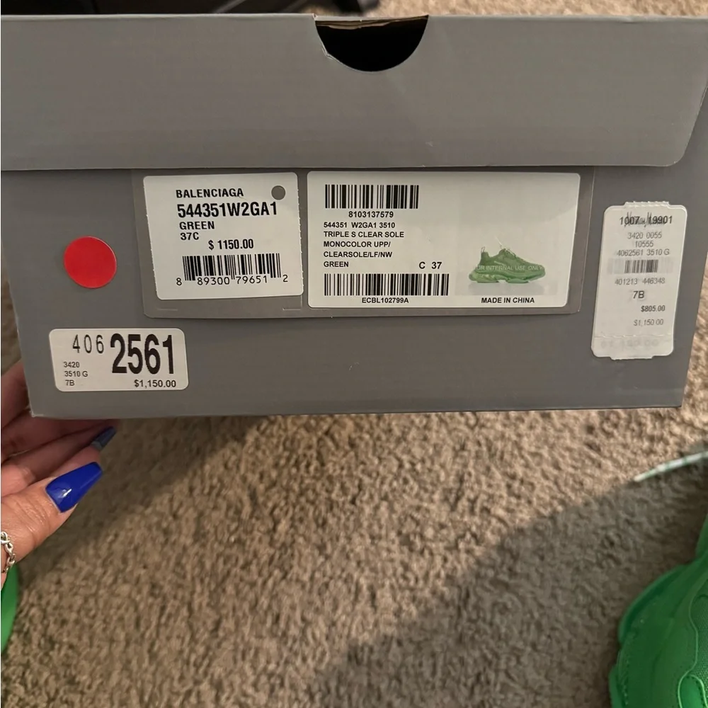 Balenciaga Women’s Green Sneakers - Picture 4 of 4